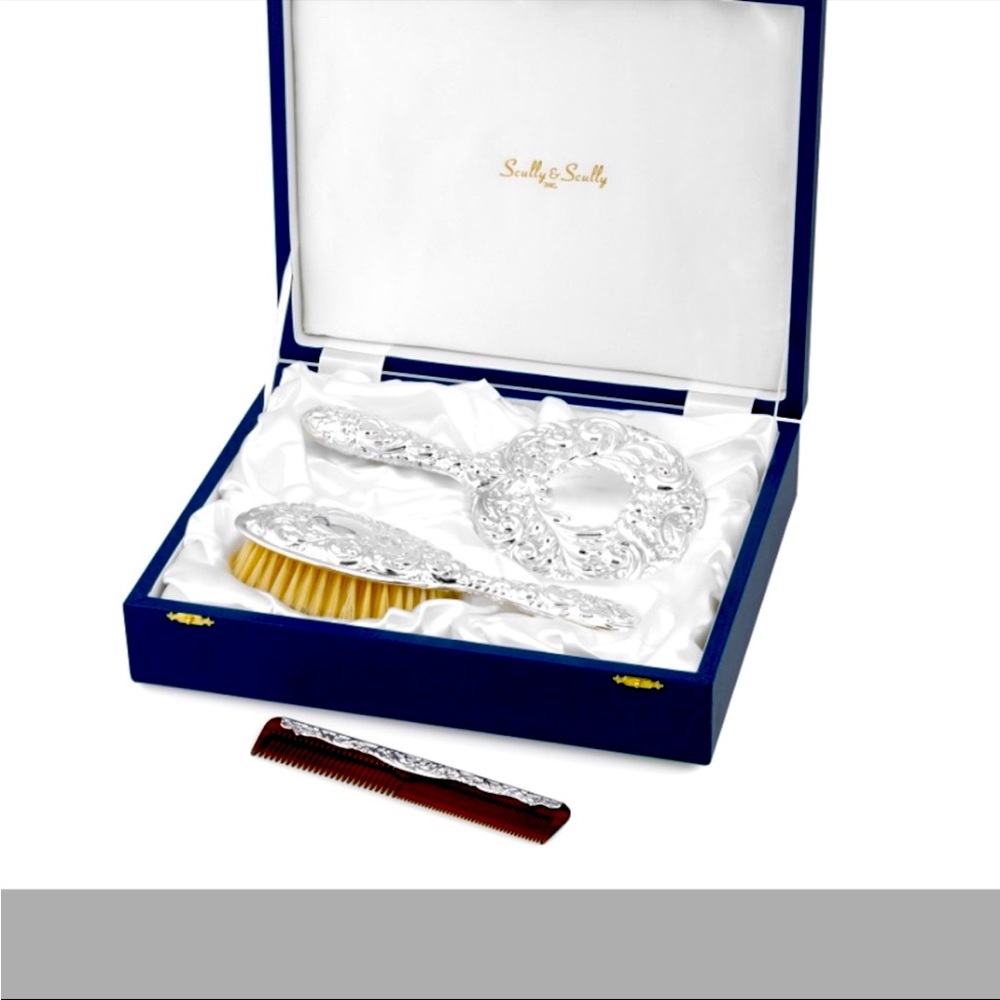 scully and Scully sterling hair set with mirror - 3 pc  UNUSED